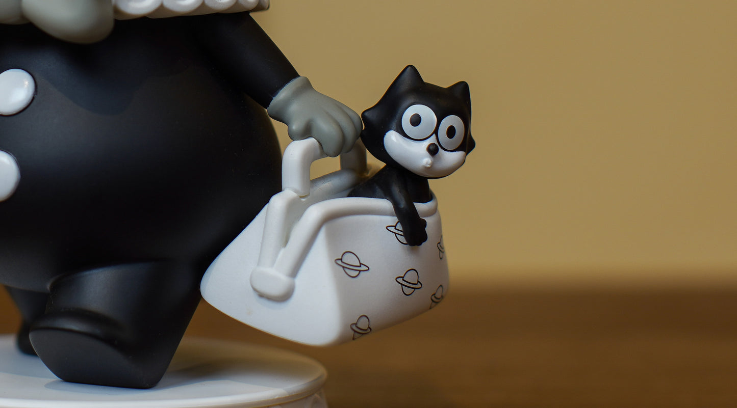 PUCKY Felix The Cat Figure