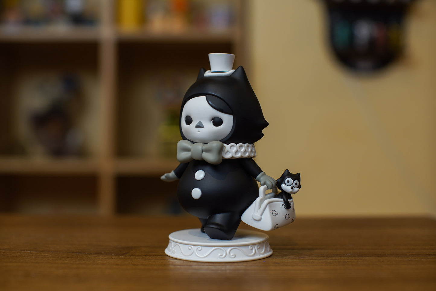 PUCKY Felix The Cat Figure