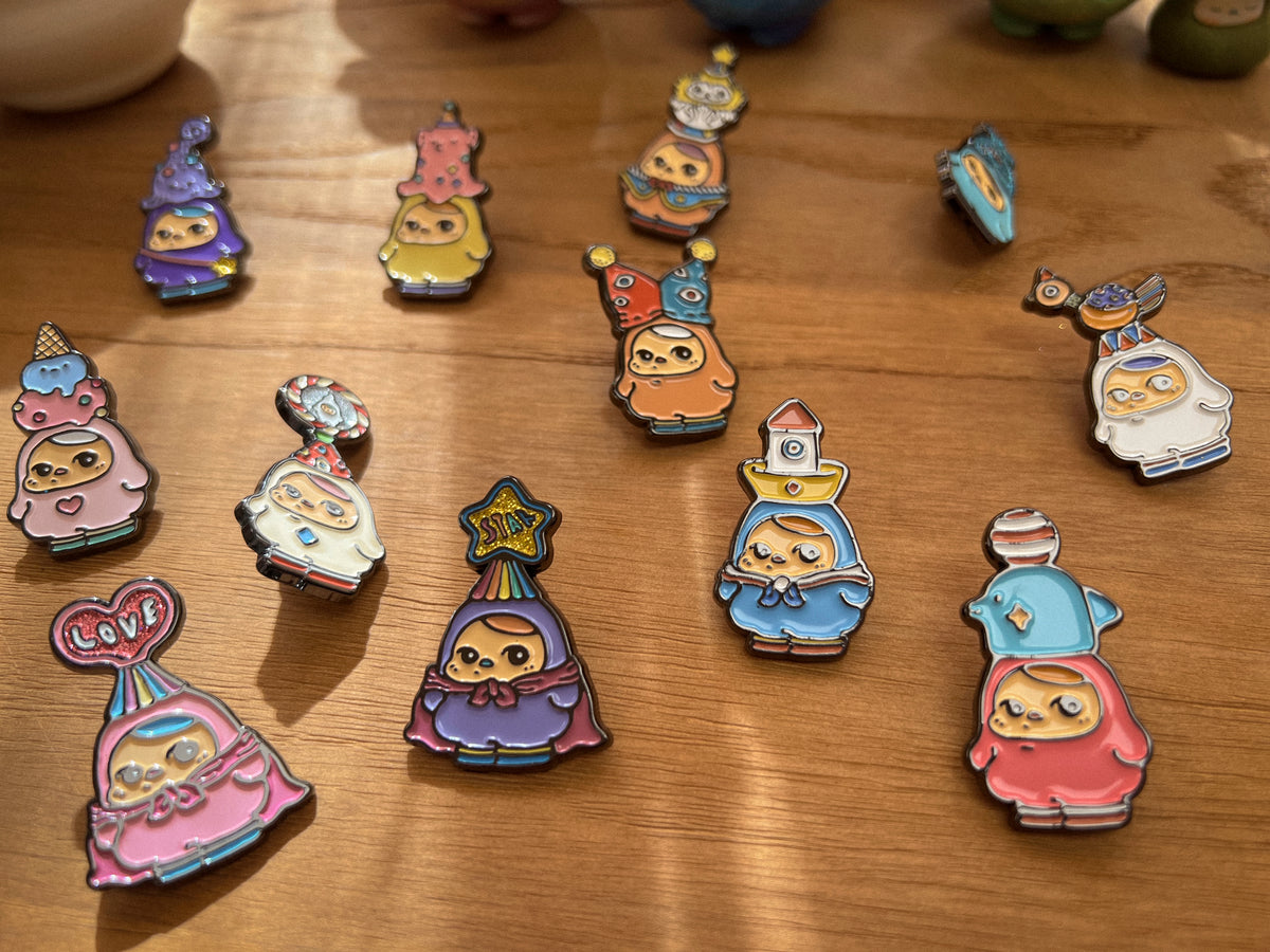 Strange Hat Pin - Circus